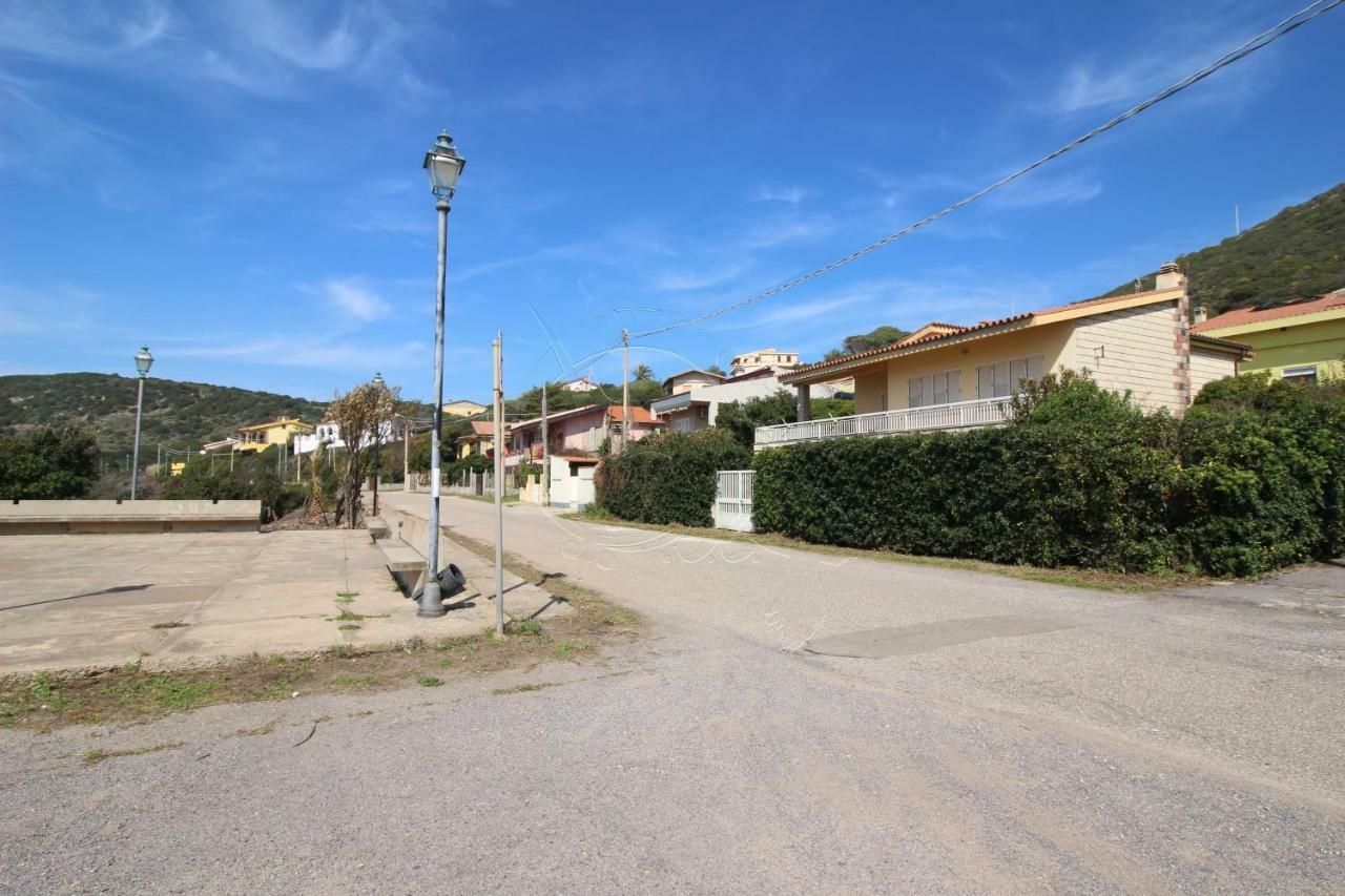 Ampio Appartamento Marina Di ארבוס מראה חיצוני תמונה
